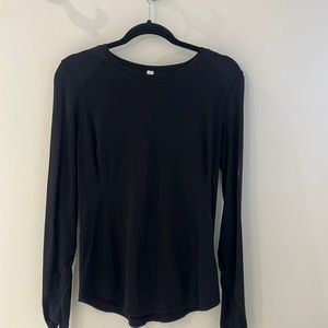 Lululemon fitted long sleeve top